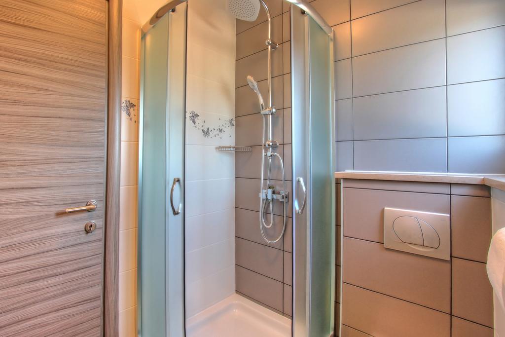 Apartments Nebuloza Rovinj Exterior foto